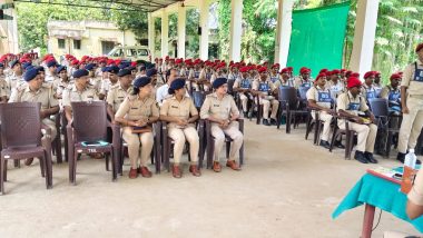 कैमूर पुलिस केंद्र में SP का निरीक्षण, प्रशिक्षु सिपाहियों को अनुशासन और कर्तव्यनिष्ठा का पाठ